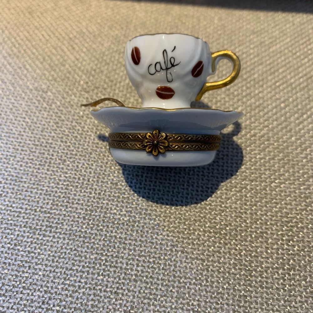 Limoges Porcelain Trinket Box- Cafe☕️